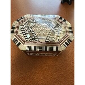 Vintage Egyptian Marquetry Mother of Pearl Octagonal Design Jewelry Box